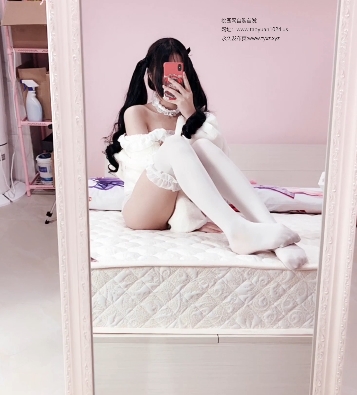 虎牙小清殿下汉服诱惑合集37部9.5G粉嫩神器