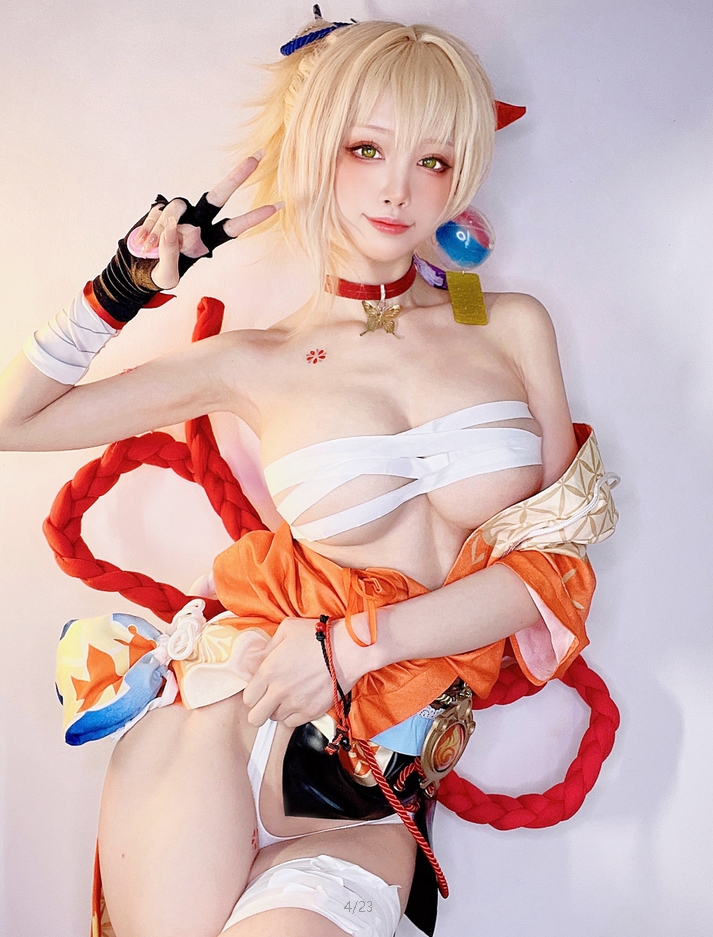 Fantia水淼Aqua四人游露台78部1.2G迷人身段