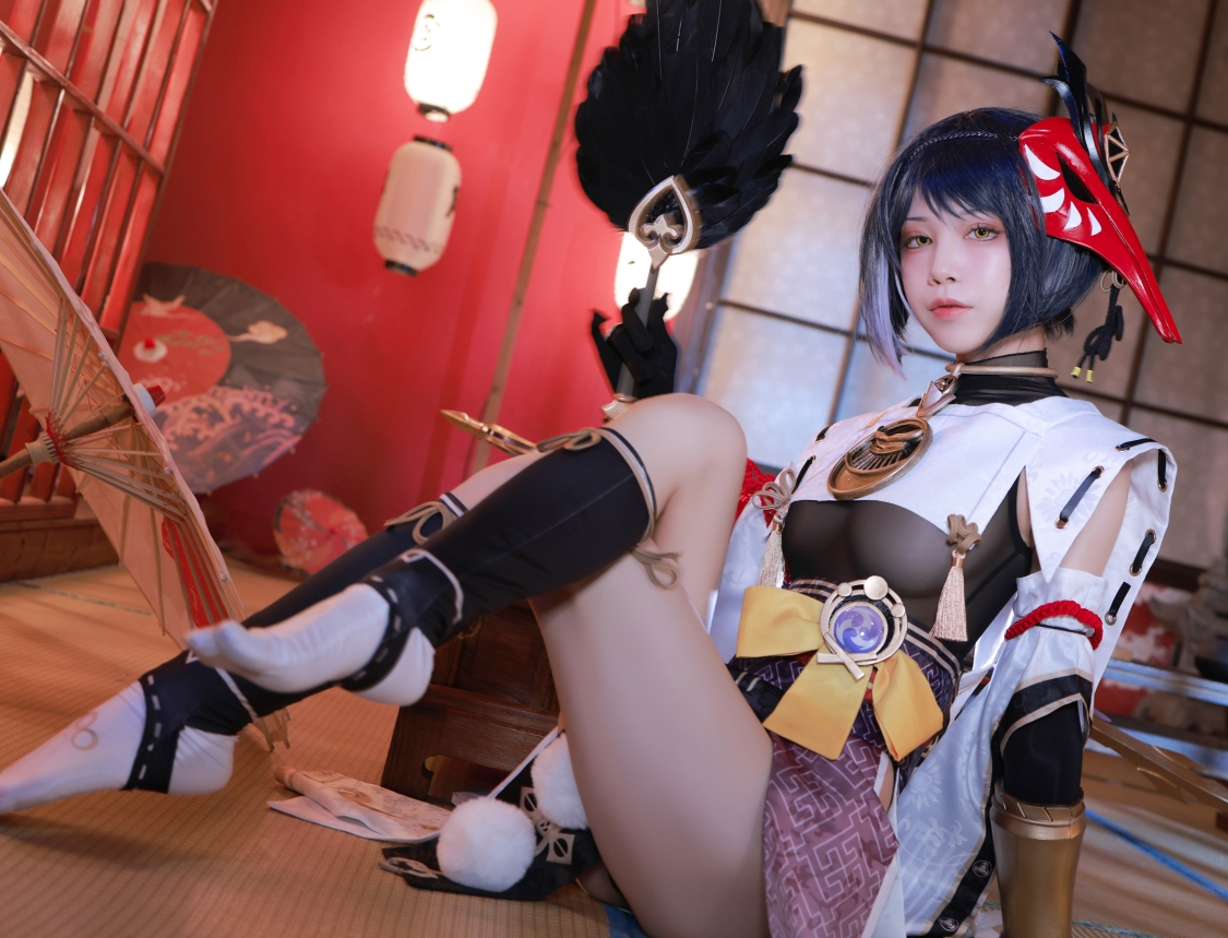 Fantia水淼Aqua四人游露台78部1.2G迷人身段