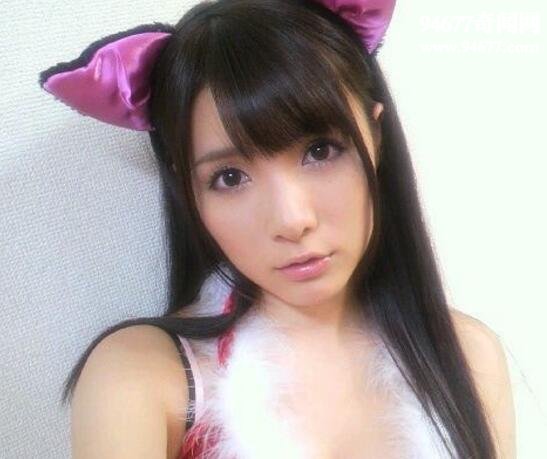 82社区多乙妻子换装104套1.2G这腰臀比绝了