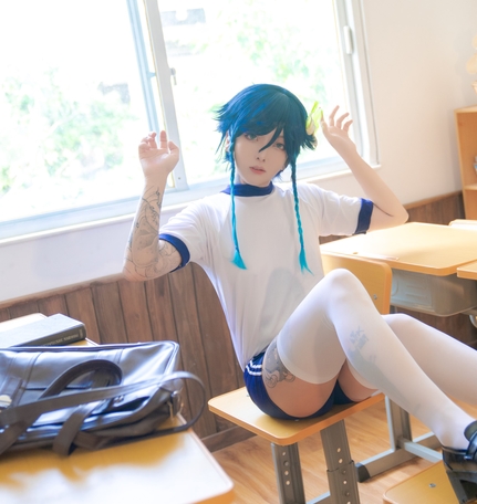 推特绝版伪娘内部珍藏图片合集8966P19.7G