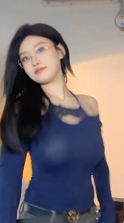 抖音李露抖球舞124V合集7.55G晃晕了