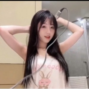 天降之雯抖音私房视频114部1.03G惹火版