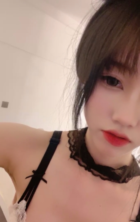 推特乔乔妹妹黑框眼镜双马尾24v18.4g优质