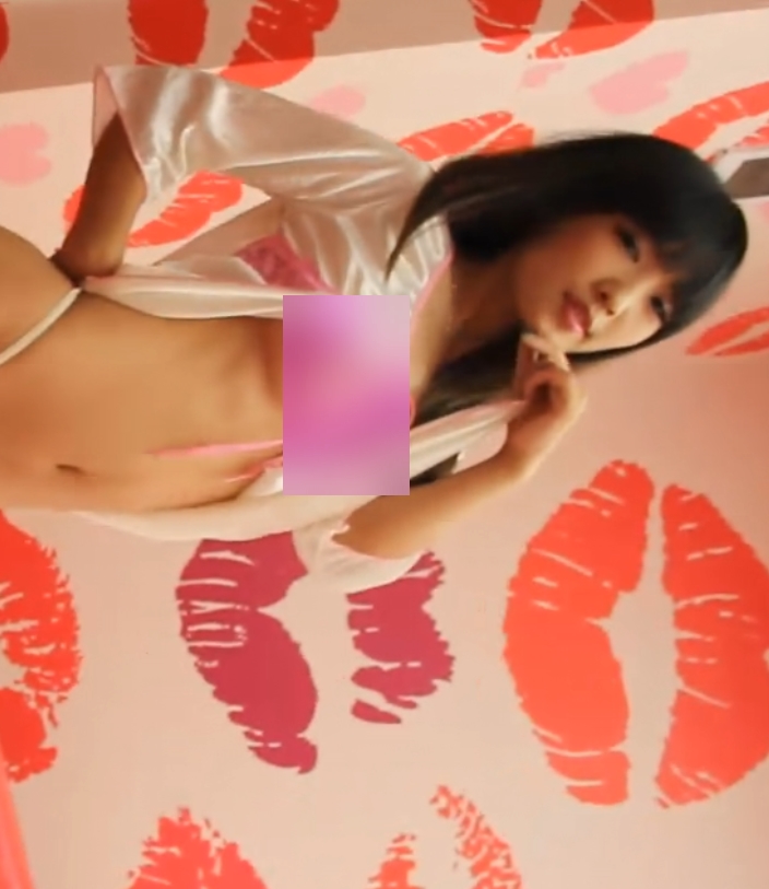 國模小黎劲爆演出17部合集55MB超私密上阵