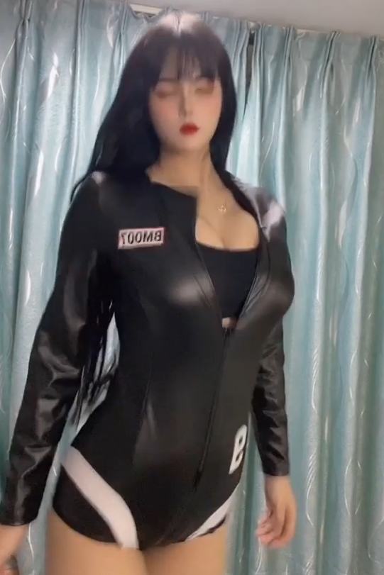 猪猪大哥45万粉私藏视频合集800部23G