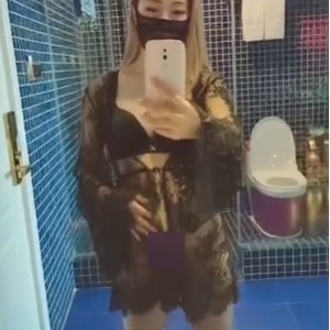 推特蜜桃吖英语老师全系列6.64G珍藏版