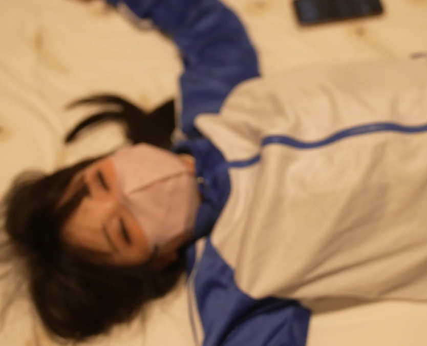 感觉推特可爱男跟踪潜入事件1部1.15GB