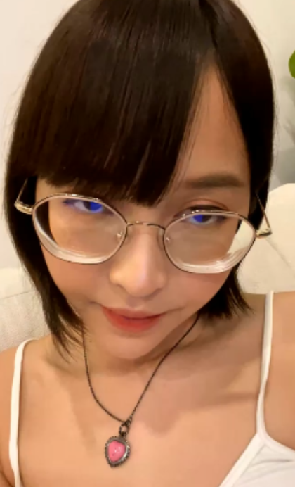 推deerlong奇银反差眼镜娘视频214部51.6G假车灯大佬合集